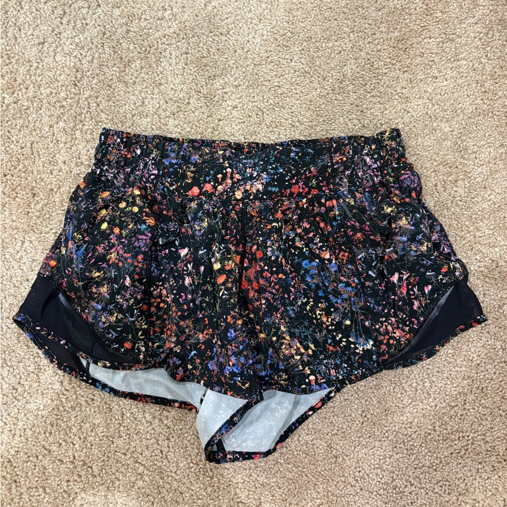 Lululemon hotty hots